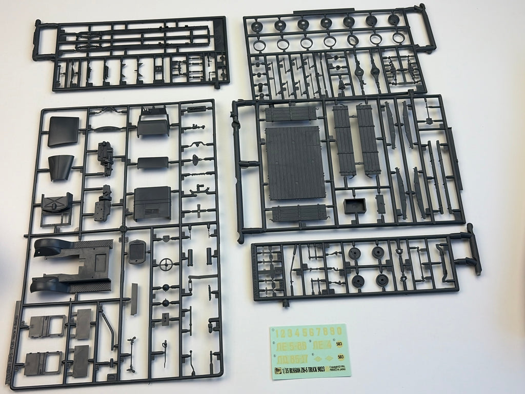 Dragon | Russian ZIS-5 Truck | 1:35 | 9023