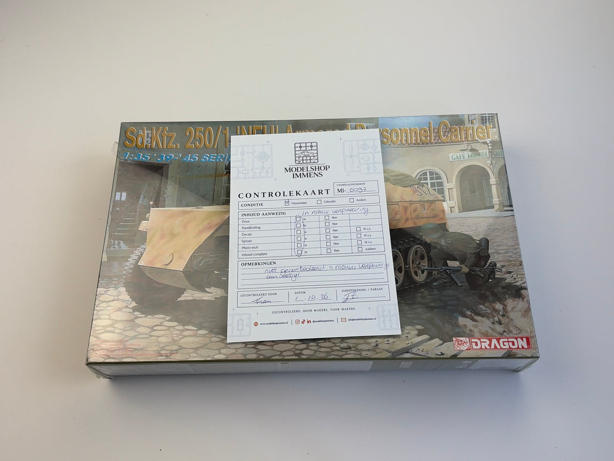 Dragon 6100 | Sd.Kfz. 250/1 NEU Armored Personnel Carrier | 1:35 | Sealed