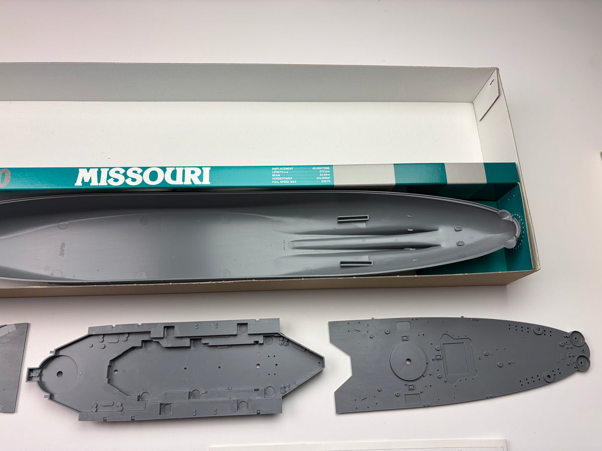 Tamiya | U.S. Battleship BB-63 Missouri | 1:350