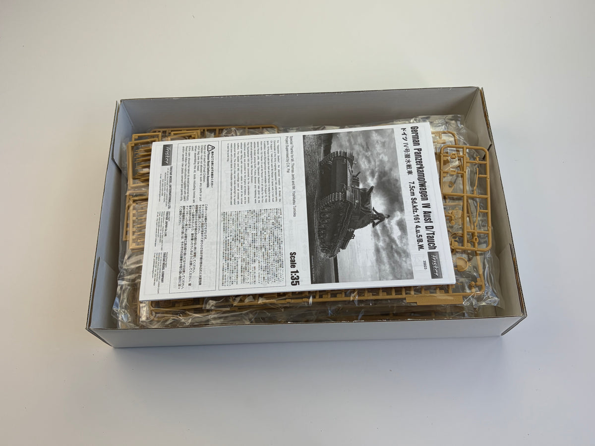 Tristar 35023 | German Panzerkampfwagen IV Ausf. D / Tauch | 1:35