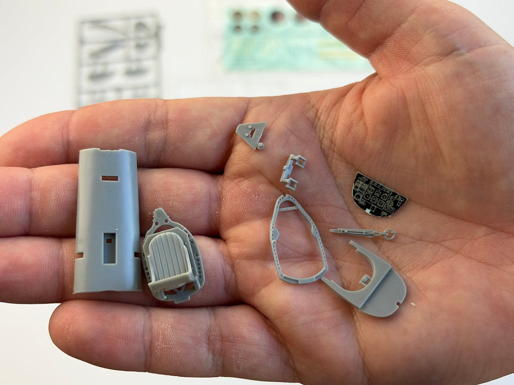 Hasegawa 09079 (JT79) | Supermarine Spitfire Mk.IXc | 1:48