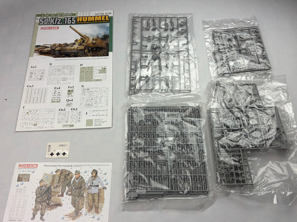 Dragon 6150 | Sd.Kfz. 165 Hummel Initial Version | 1:35
