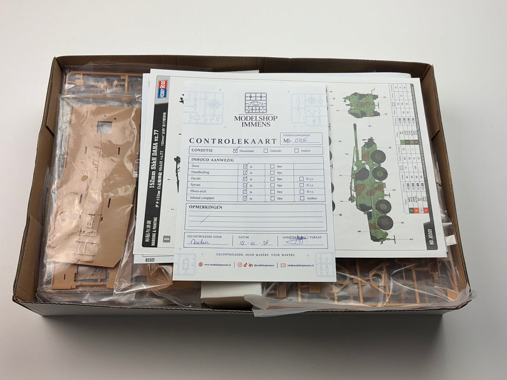 HobbyBoss 85501 | 152mm ShkH DANA vz.77 | 1:35