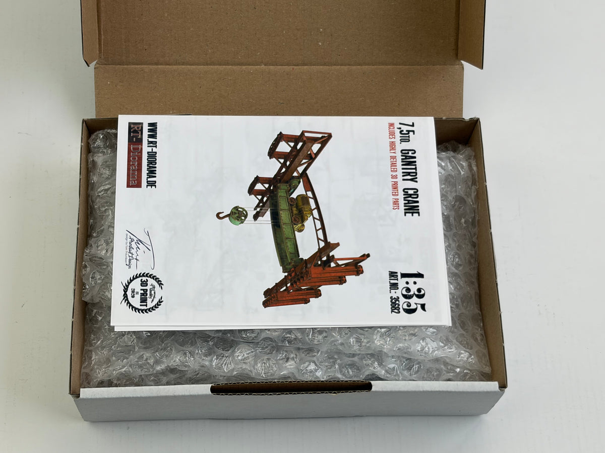 RT-Diorama 35682 | 7.5t Gantry Crane | 1:35