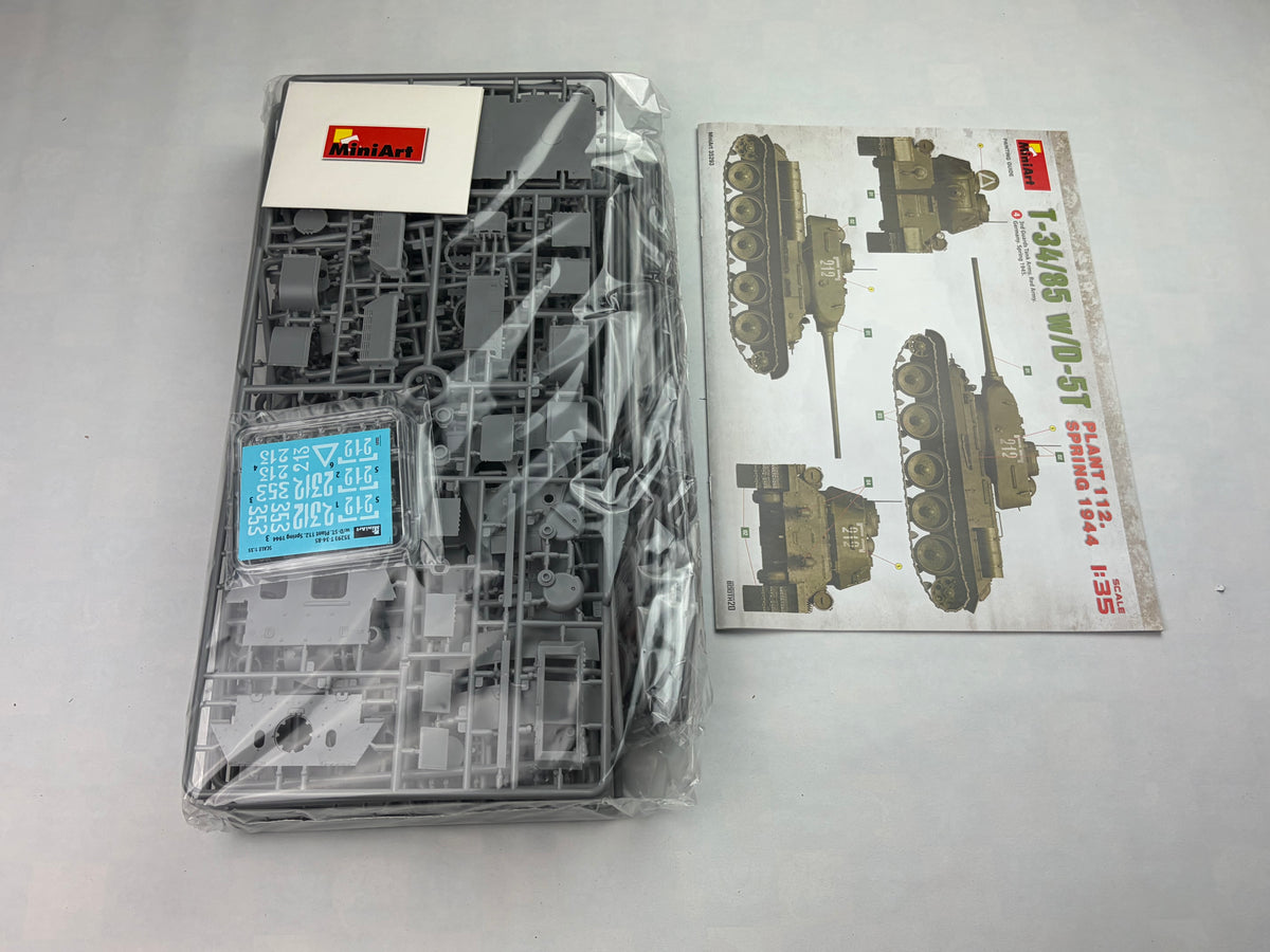 MiniArt 35293 | T-34/85 w/D-5T Plant 112 Spring 1944 | 1:35