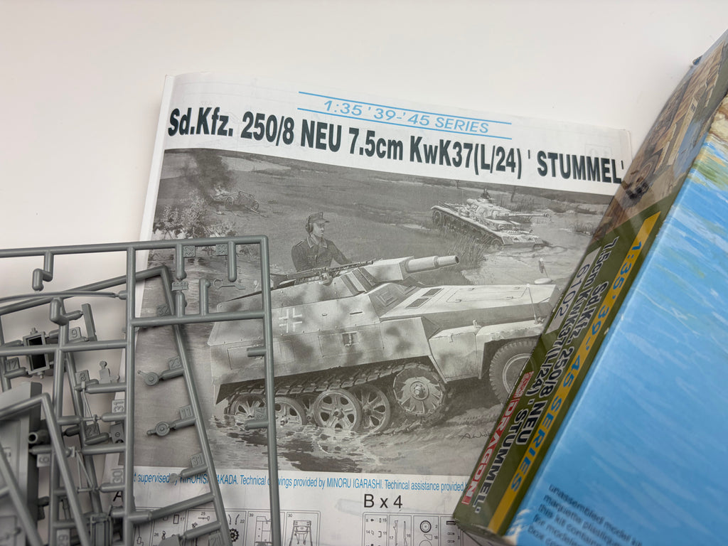 Dragon 6102 | Sd.Kfz. 250/8 Neu Stummel | 1:35 | Projectkit