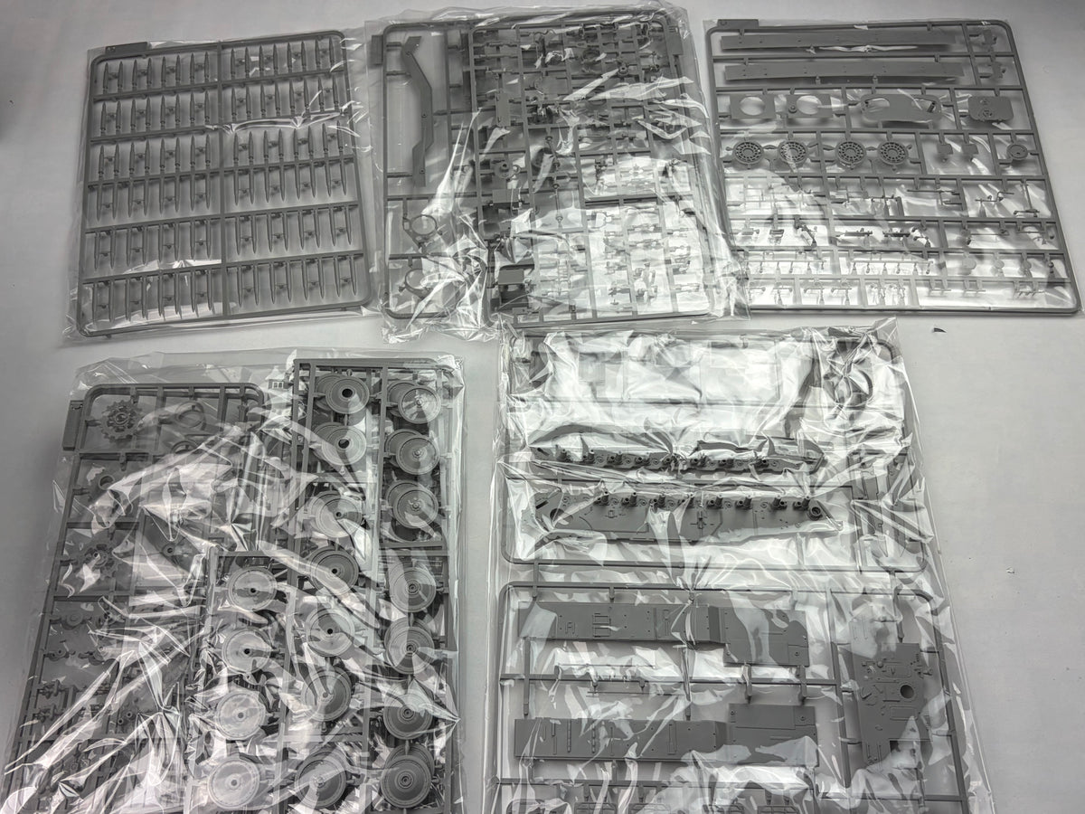 Takom 2097 | Panther Ausf. A Early Production Full Interior | 1:35