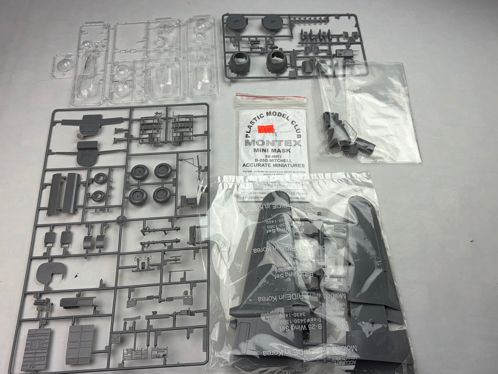 Academy 12290 | B-25G Mitchell Shark Mouth | 1:48 + Montex Mini Mask SM 48072