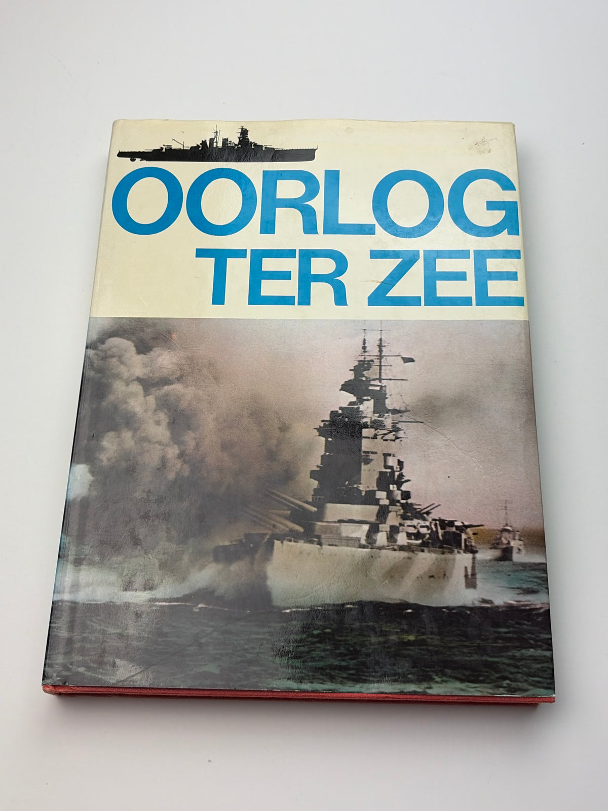 Oorlog ter Zee | Geïllustreerde Geschiedenis van de Zeeoorlog | Hardcover