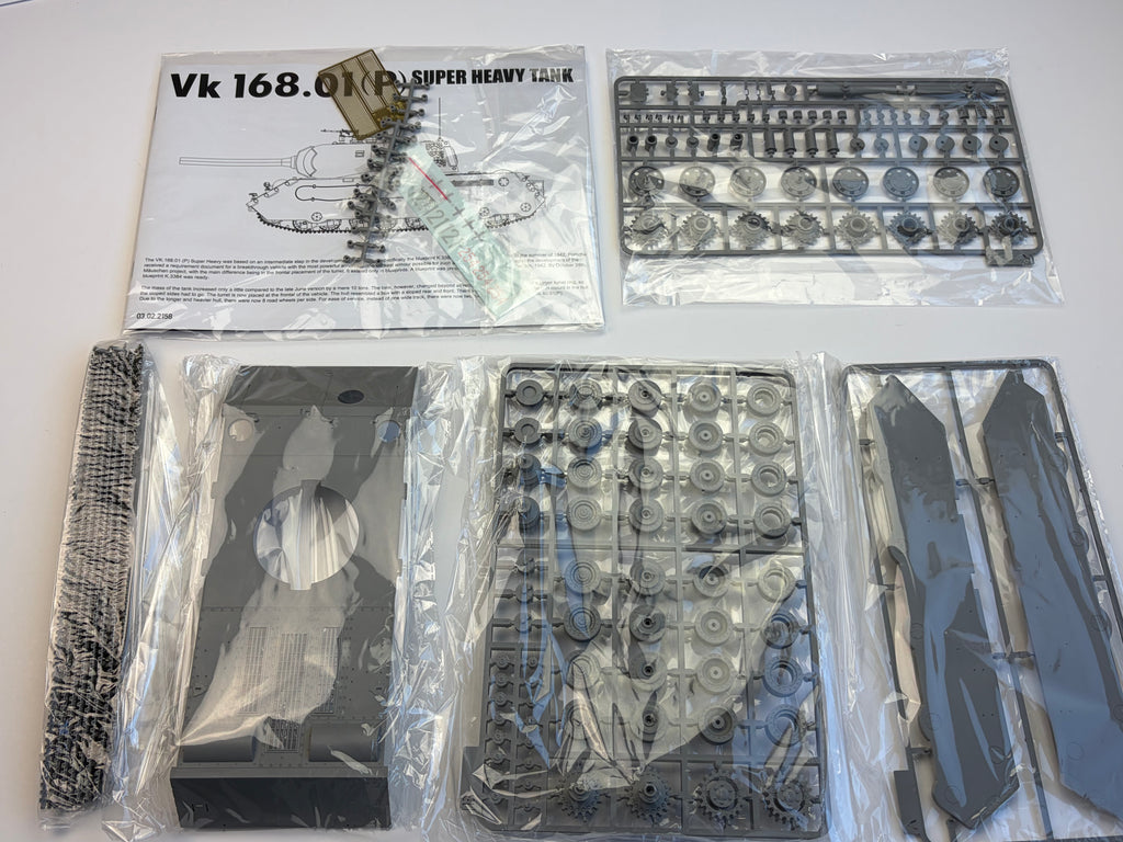 Takom 2158 | VK 168.01(P) Super Heavy Tank | 1:35