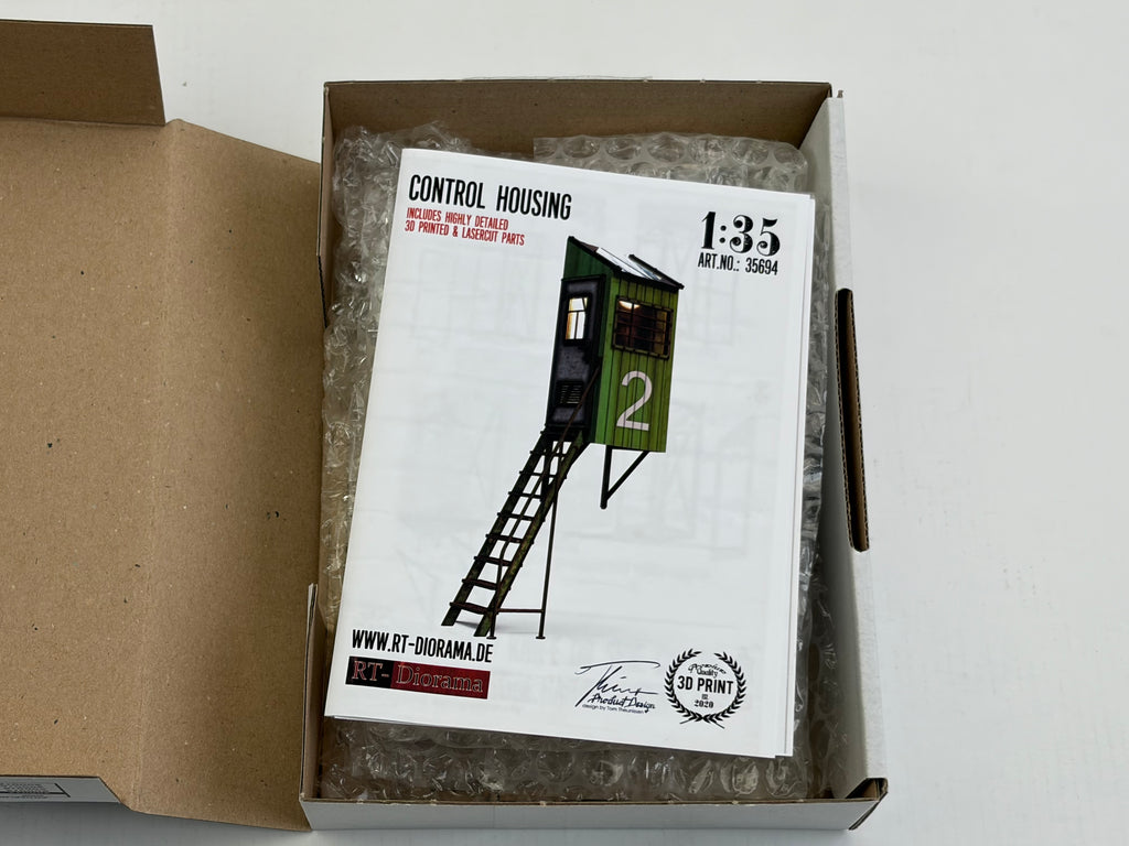 RT-Diorama 35694 | Control Housing | 1:35