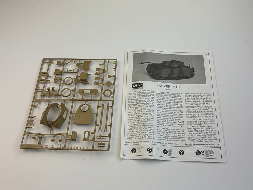 Academy 1327 | Panzer IV Ausf. H with Armour | 1:35