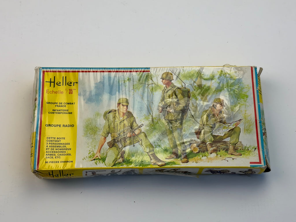 Heller | French Infantry Groupe Radio | 1:35 | 138
