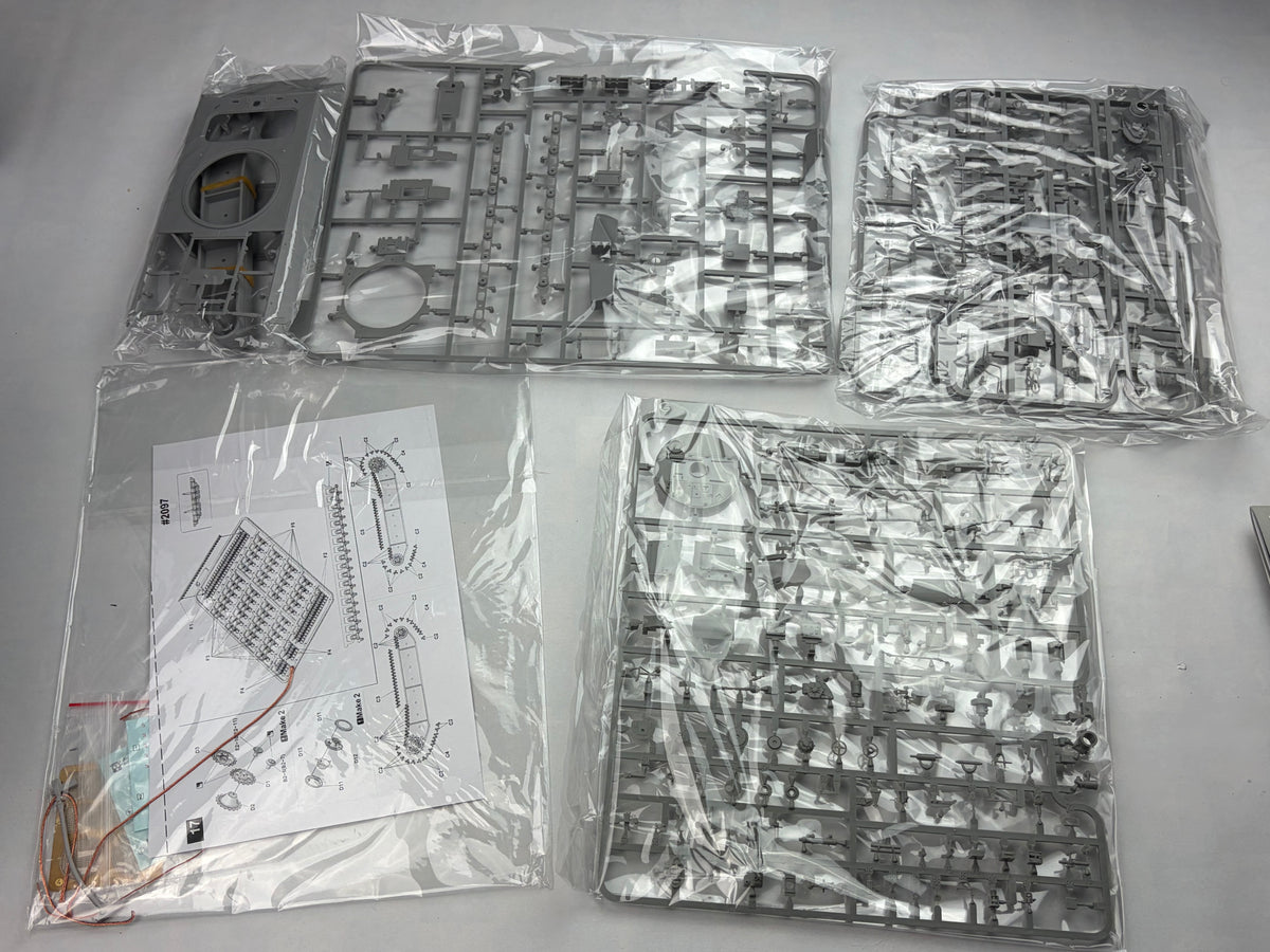 Takom 2097 | Panther Ausf. A Early Production Full Interior | 1:35
