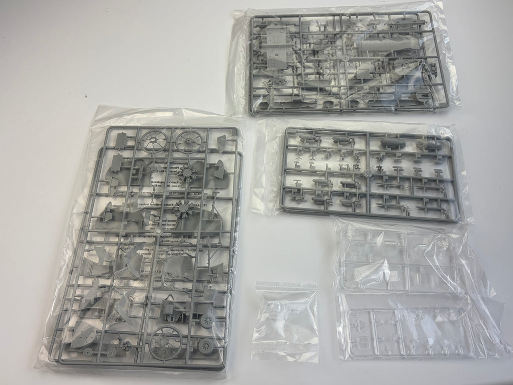 HobbyBoss 80325 | TBM-3 Avenger Torpedo Bomber | 1:48