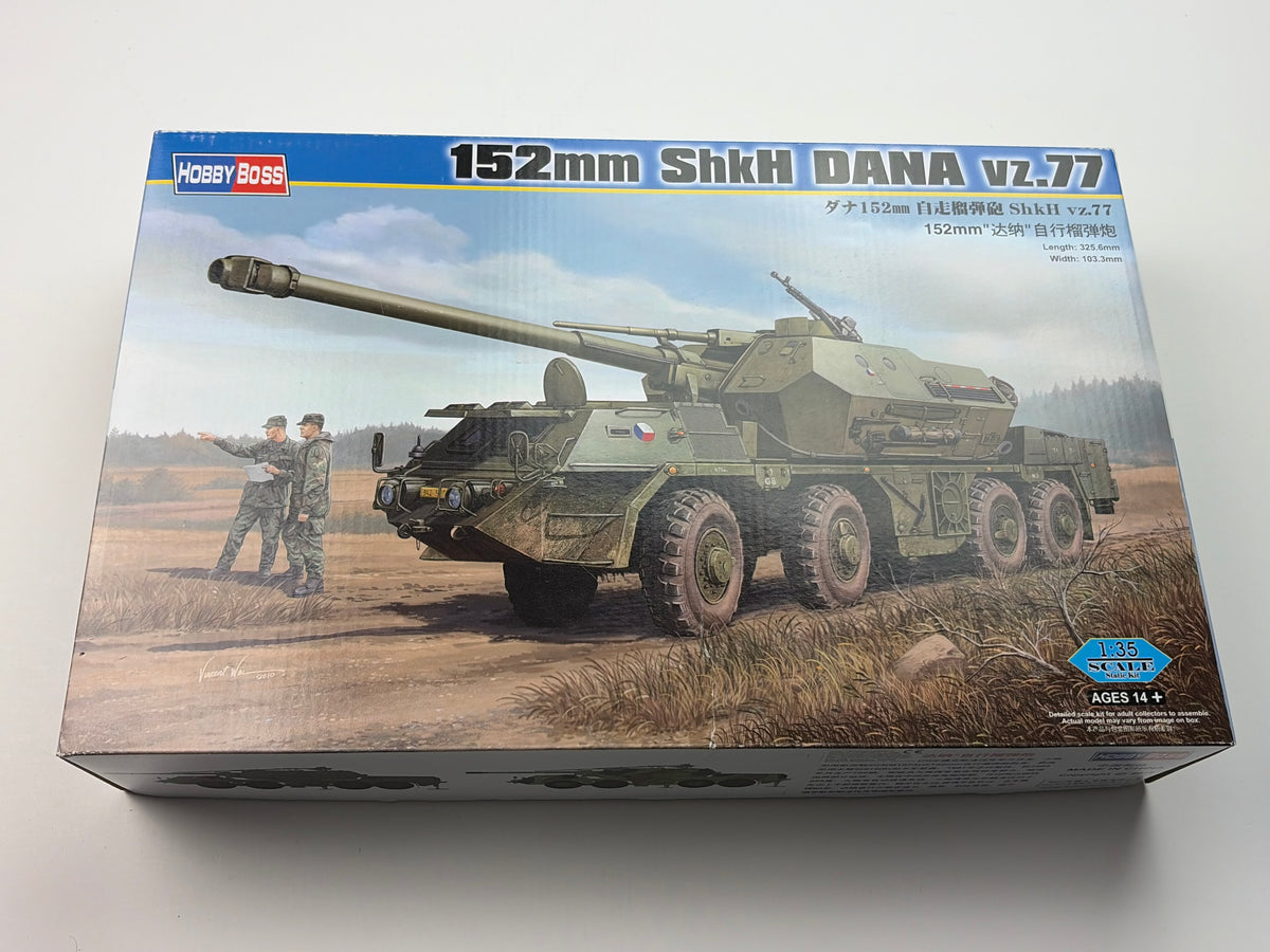 HobbyBoss 85501 | 152mm ShkH DANA vz.77 | 1:35