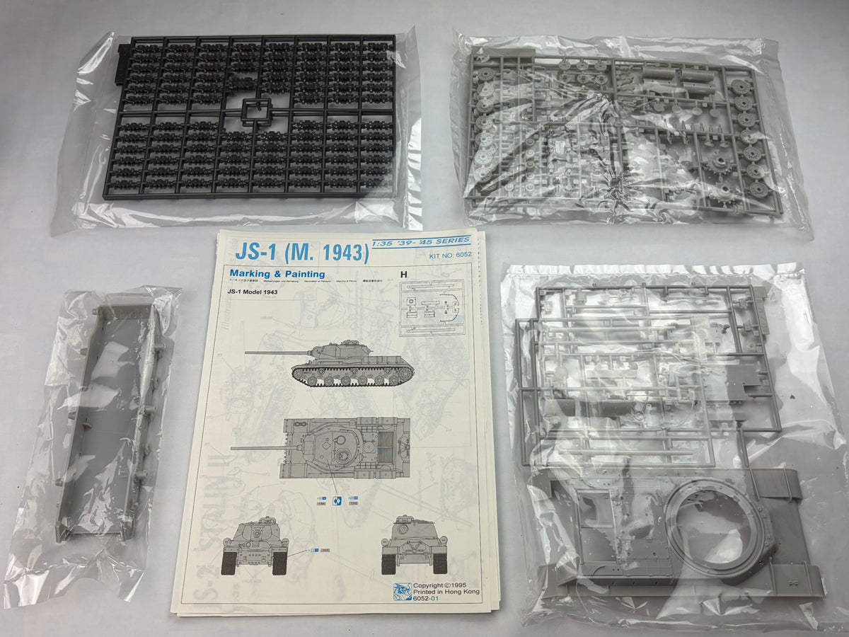 Dragon 6052 | JS-1 (M. 1943) Soviet Heavy Tank | 1:35
