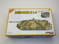 Cyber-Hobby 9131 | Jagdpanzer IV A-0 + Panzergrenadiers | 1:35