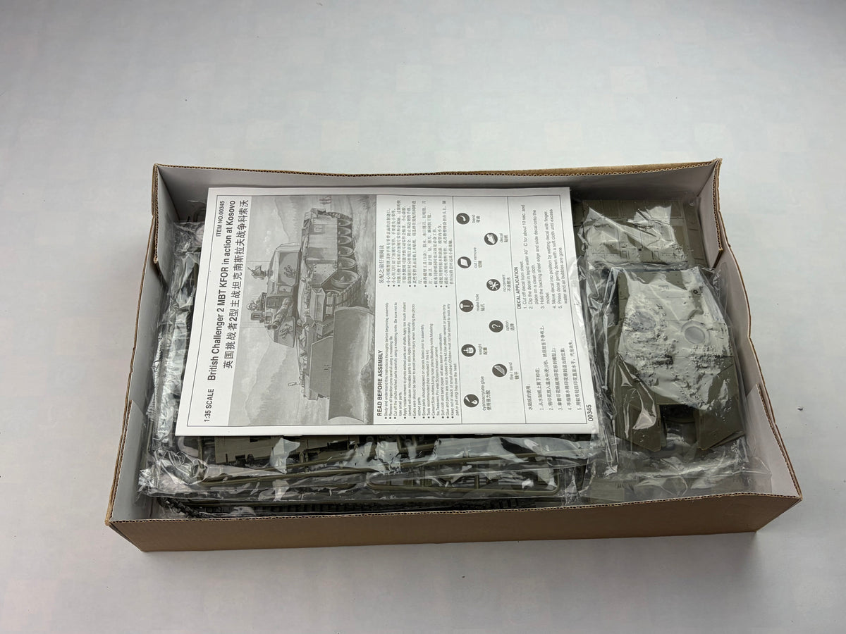 Trumpeter 00345 | British Challenger 2 MBT KFOR Kosovo | 1:35