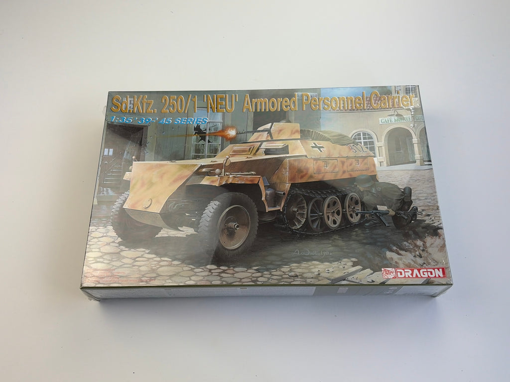 Dragon 6100 | Sd.Kfz. 250/1 NEU Armored Personnel Carrier | 1:35 | Sealed