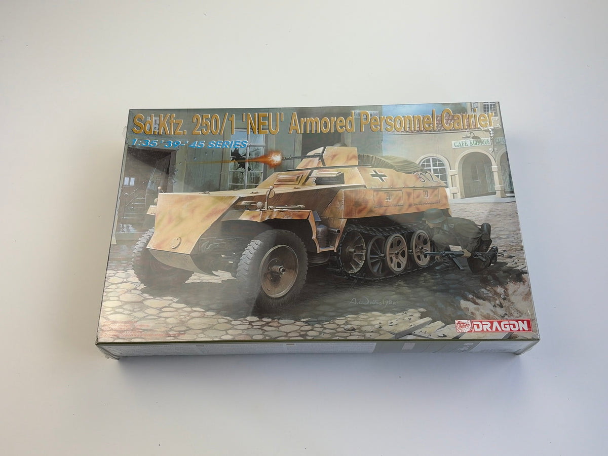 Dragon 6100 | Sd.Kfz. 250/1 NEU Armored Personnel Carrier | 1:35 | Sealed