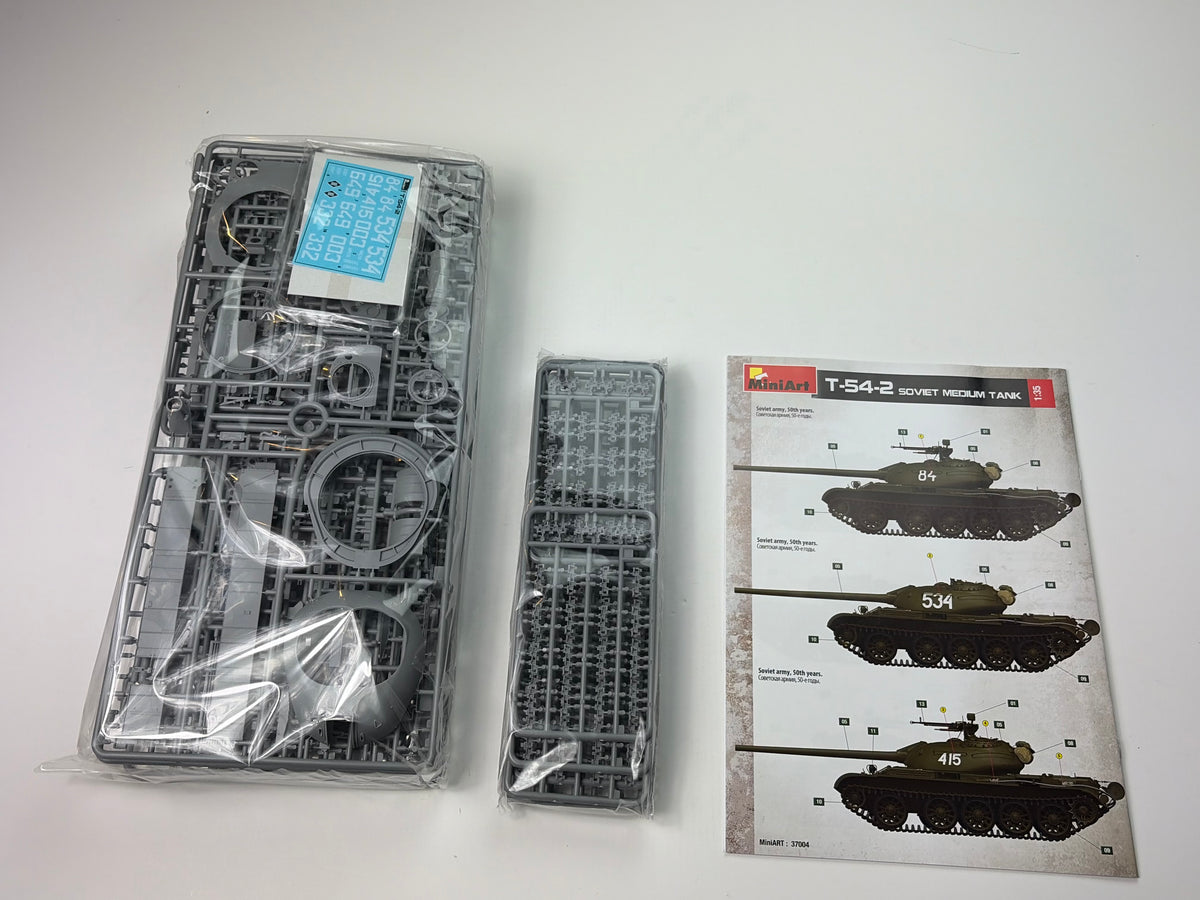 MiniArt 37004 | T-54-2 Mod. 1949 Soviet Medium Tank Interior Kit | 1:35